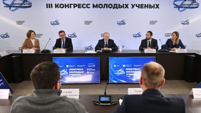 普京：俄罗斯正加速摆脱对西方技术依赖